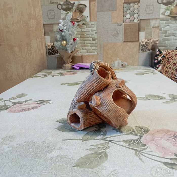 Продам домики ,замки и декорации для аквариума