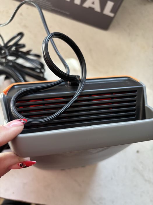 Elektryczna pompka do desek sup / materacy
