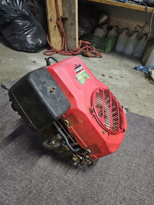 Silnik honda gxv 390