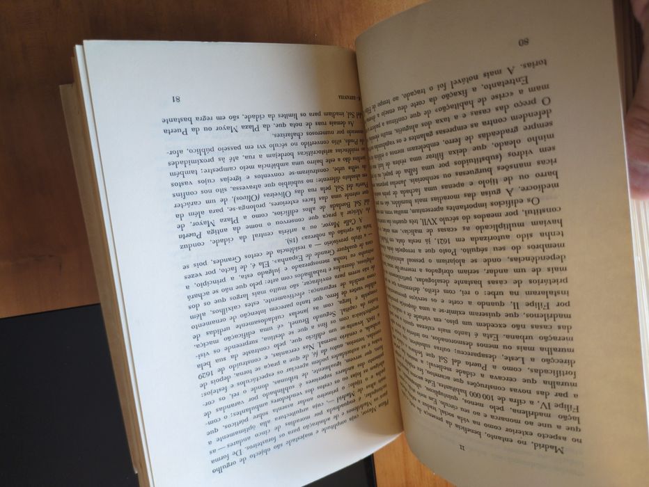 A Vida Quotidiana em Espanha no Século de Ouro de Marcelin Defourneaux