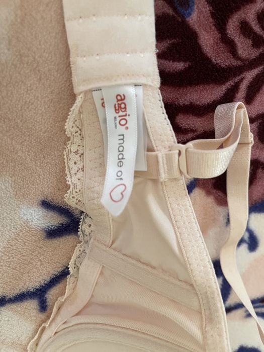 Biustonosz push up AGIO rozmiar 65 F