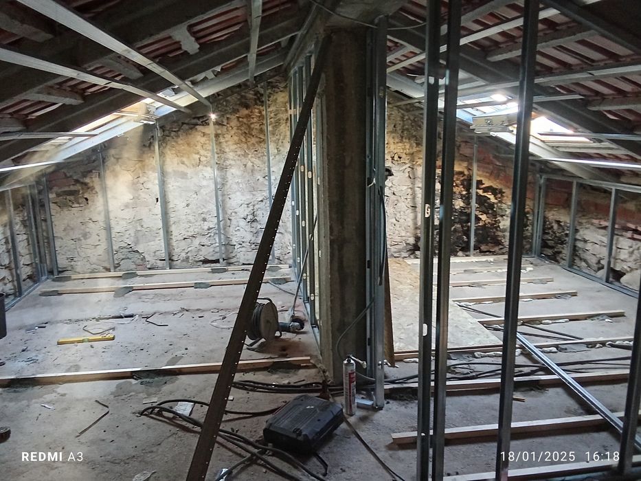 Remodelações e Reparações – Casas de Banho, Pladur, Pinturas, telhado