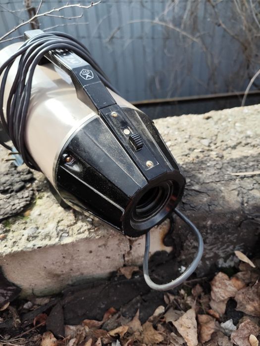 Продам пылесосы СССР.