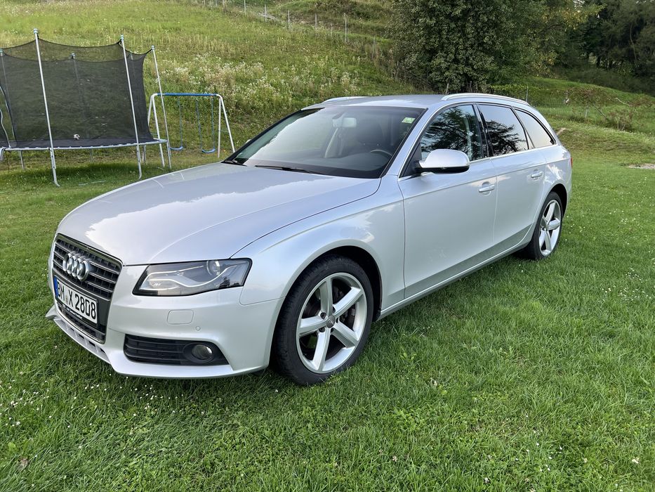Audi A4 b8  Avant 2.0 TDI