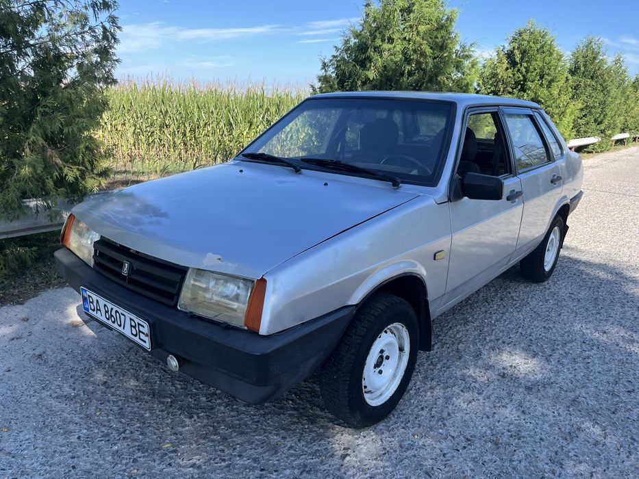 Ваз 21099 2002 рік