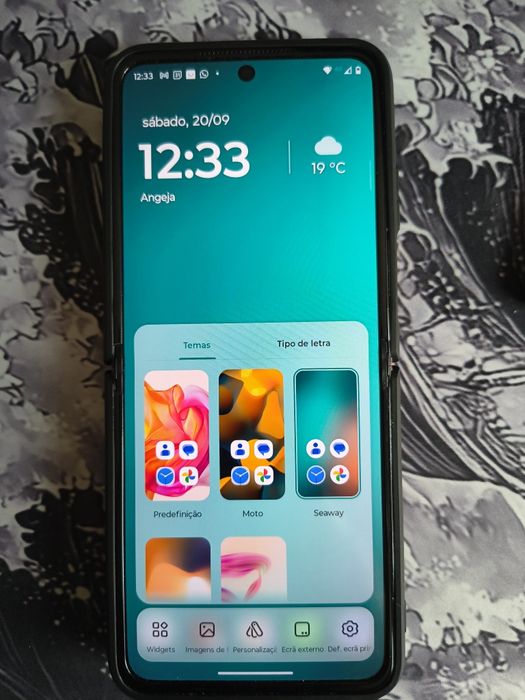 Motorola RAZR 50 ultra 12GB 512GB