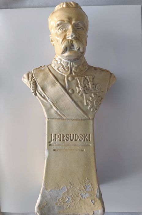 Popiersie Józefa Piłsudskiego