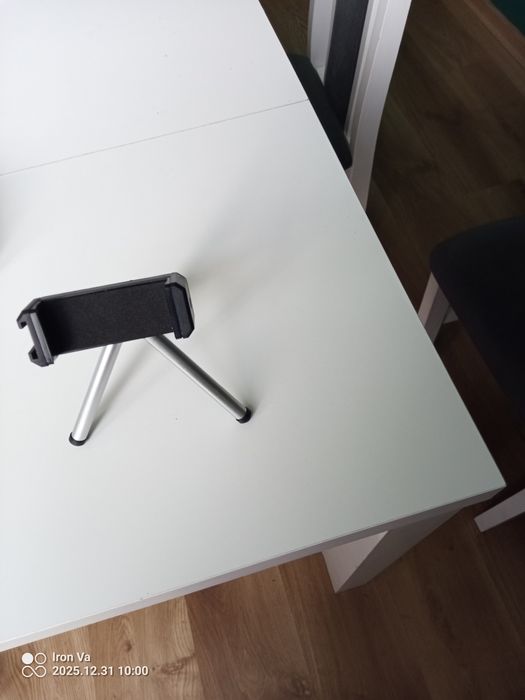 Sprzedam nowy nieużywany stojak na telefon marki hama 2in1