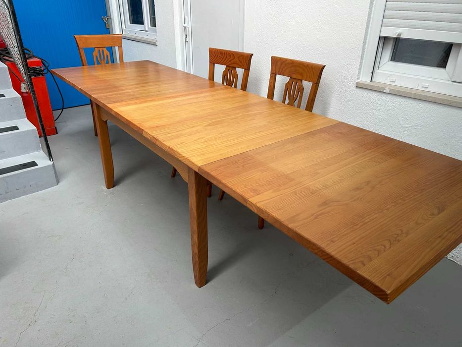 Mesa jantar + 8 cadeiras, pinho maciço