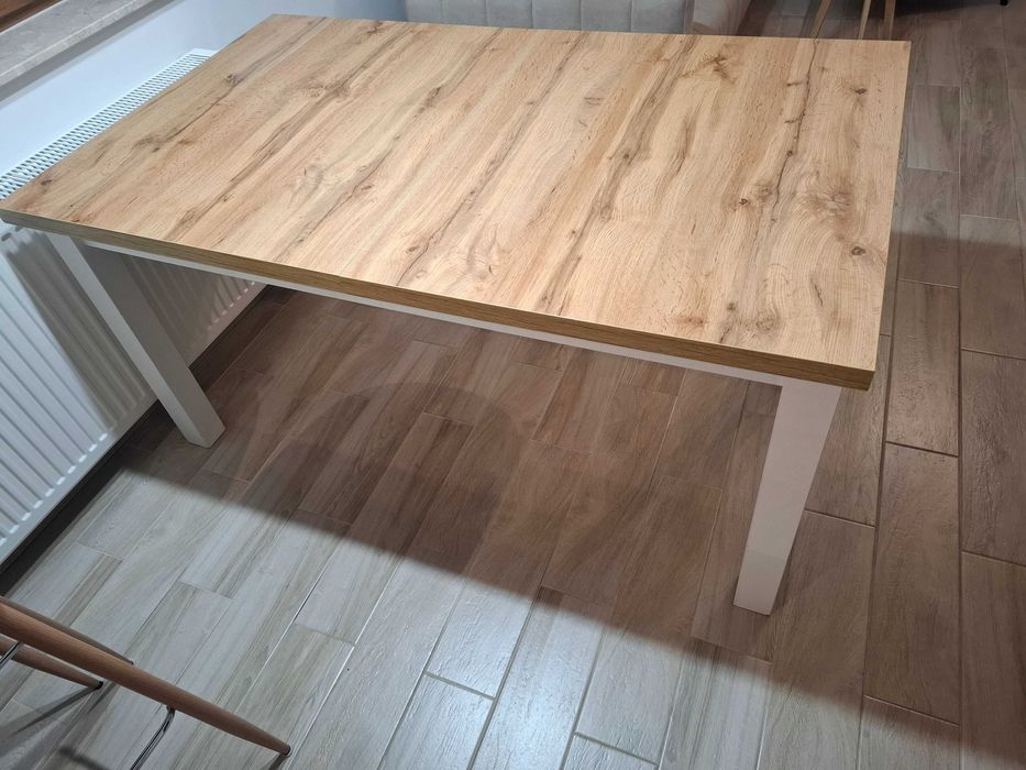 Stól Markskel rozkładany