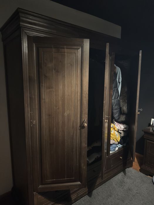 Mobilia de quarto de casal de madeira de carvalho