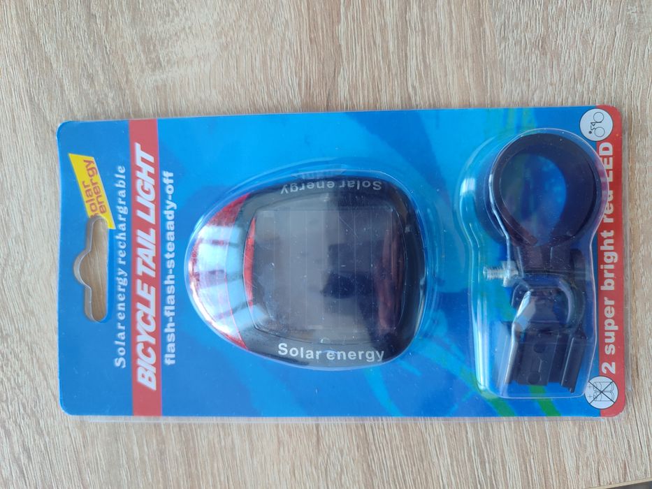 Задній ліхтарик на велосипед