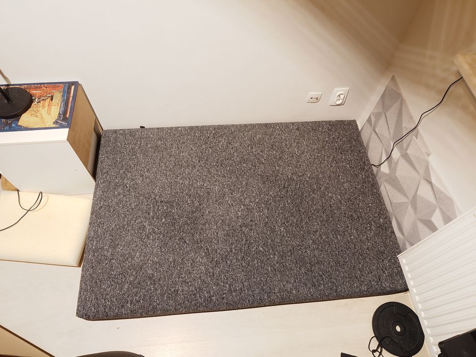 Podest tłumiący pod perkusję