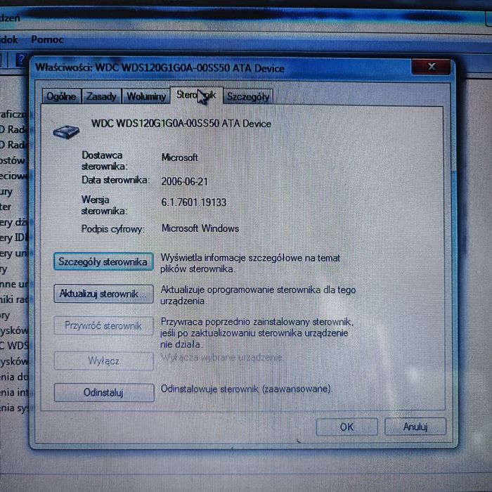 Laptop Asus model X53T działa dysk SSD