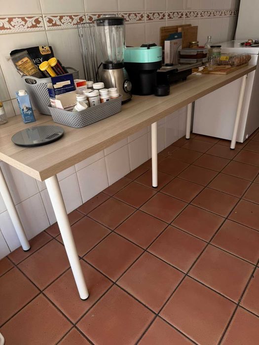 Mesa para escritório ou bancada de suporte