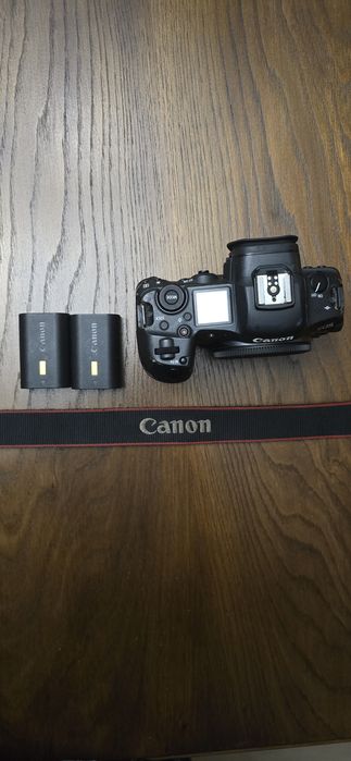 Vendo Canon r5 com 2 baterias