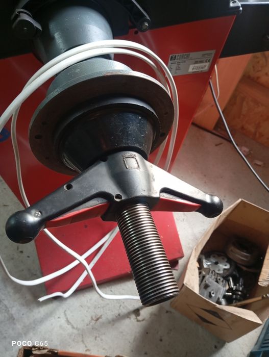 Wyważarka do kół Corghi i montażwonica Giuliano