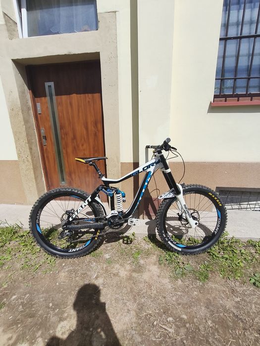 Giant Glory DH Fr