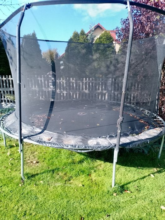Trampolina duża sprawna zadbana