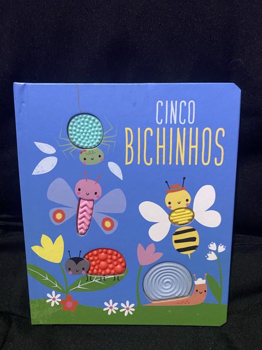 Livro “Cinco Bichinhos” - infantil, cartonado com texturas de borracha