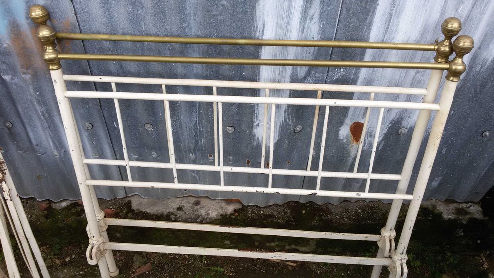 Cana ferro antiga corpo e meio