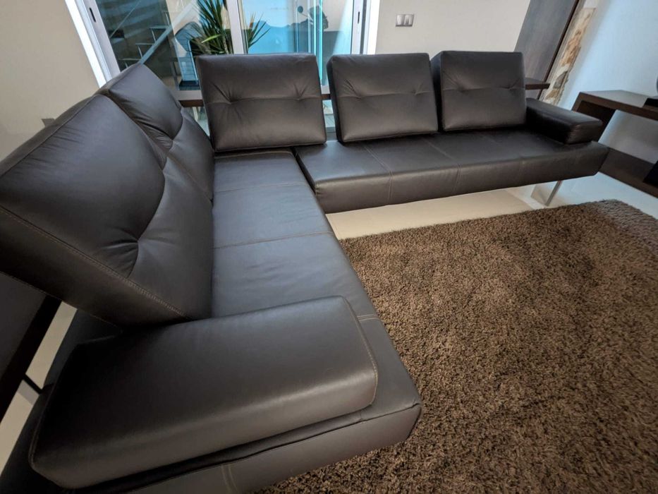 Sofá em pele - modelo Rolf Benz