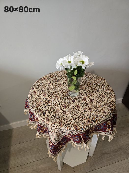 Toalha Decorativa Ghalamkar 80×80 cm – Artesanato Persa | 20 €