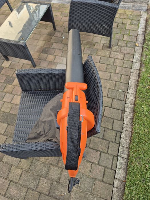 Odkurzacz dmuchawa do liści