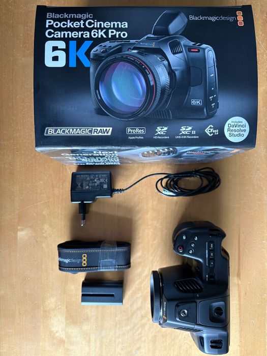 Blackmagic Pocket Cinema Camera 6K Pro (BMPCC 6K Pro)