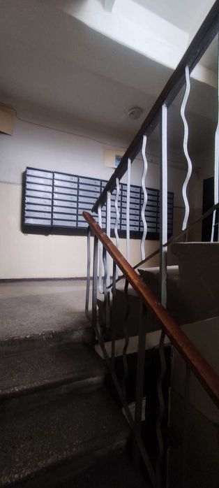 Центр, метро Золоті ворота, Львівська площа , Бульварно-Кудрявська  6.