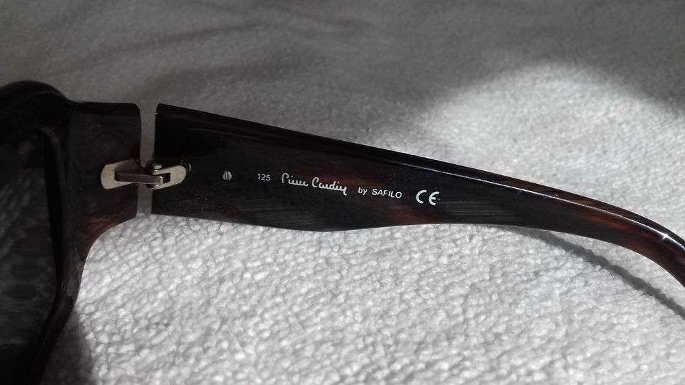 Okulary przeciwsłoneczne pierre cardin model 125 PC 8234/S 2B7-8U