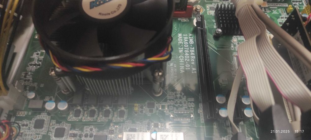 Komputer Intel Core i5 2 T 8/16 RAM