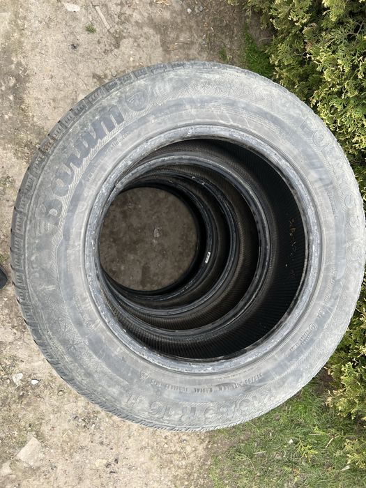 Opony zimowe 215/65 R16 używane
