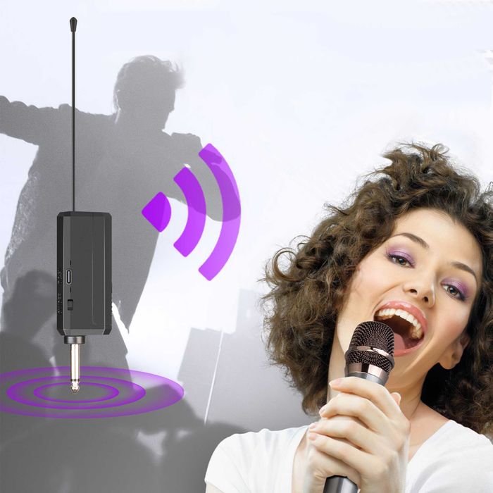 Zestaw dwóch bezprzewodowych mikrofonów idealnych do karaoke