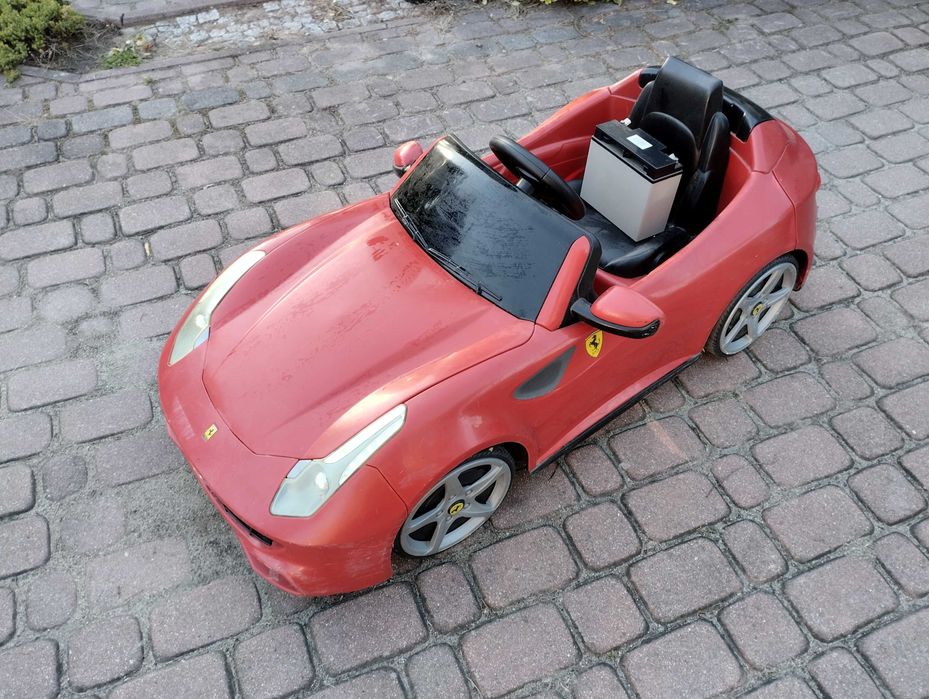 Ferrari FF Feber auto autko dla dzieci na akumulator