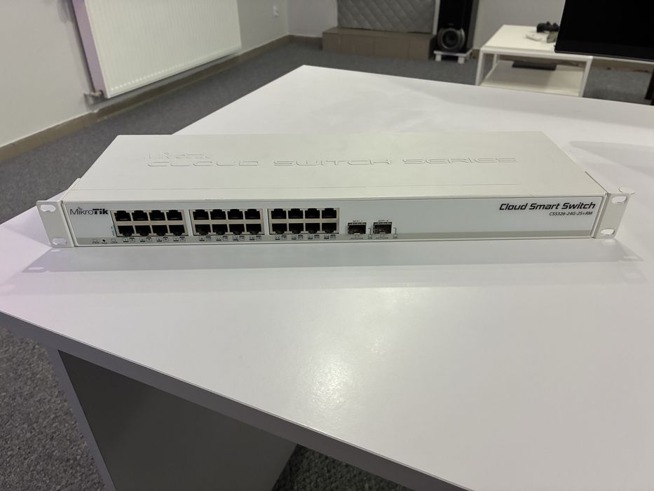 Mikrotik CSS326-24G-2S+RM Switch