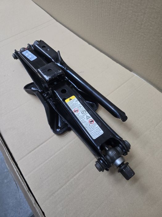 Lewarek winda Cdillac SRX 2008 Rok Nr 257.69884
