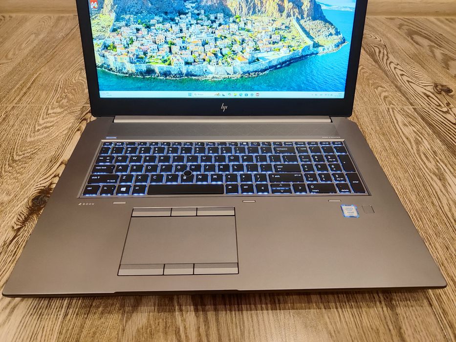 HP ZBook 17 g6 Xeon (8 ядер) RTX4000