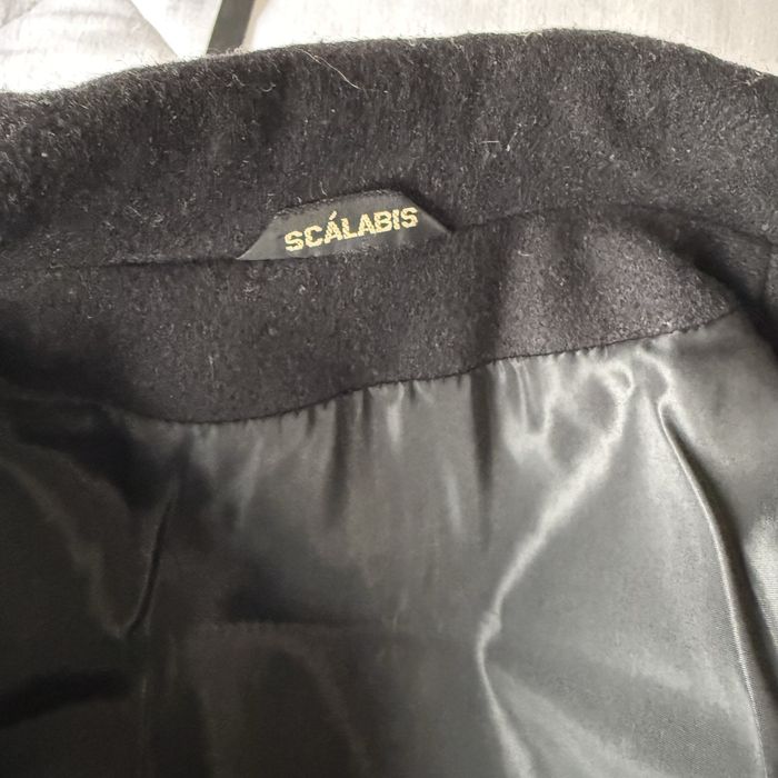 Sobretudo curto M/L preto