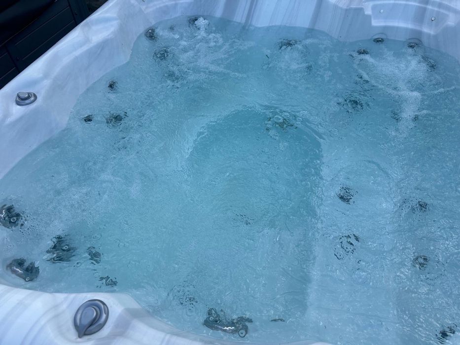 Jacuzzi ogrodowe Canadian Spa 200x200 Balboa ozonator Led okazja 40dys