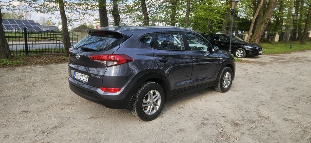 Hyundai tucson 2015r 1.7d 236tys km Salon Polska