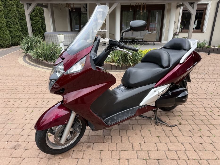Motocykl Honda Silwer Wing