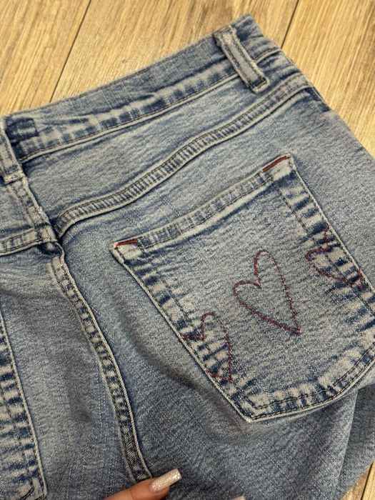 дуже гарні стрейчеві джинси високої якості