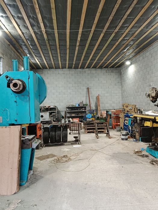 Продам гаражний бокс  Перемога -6