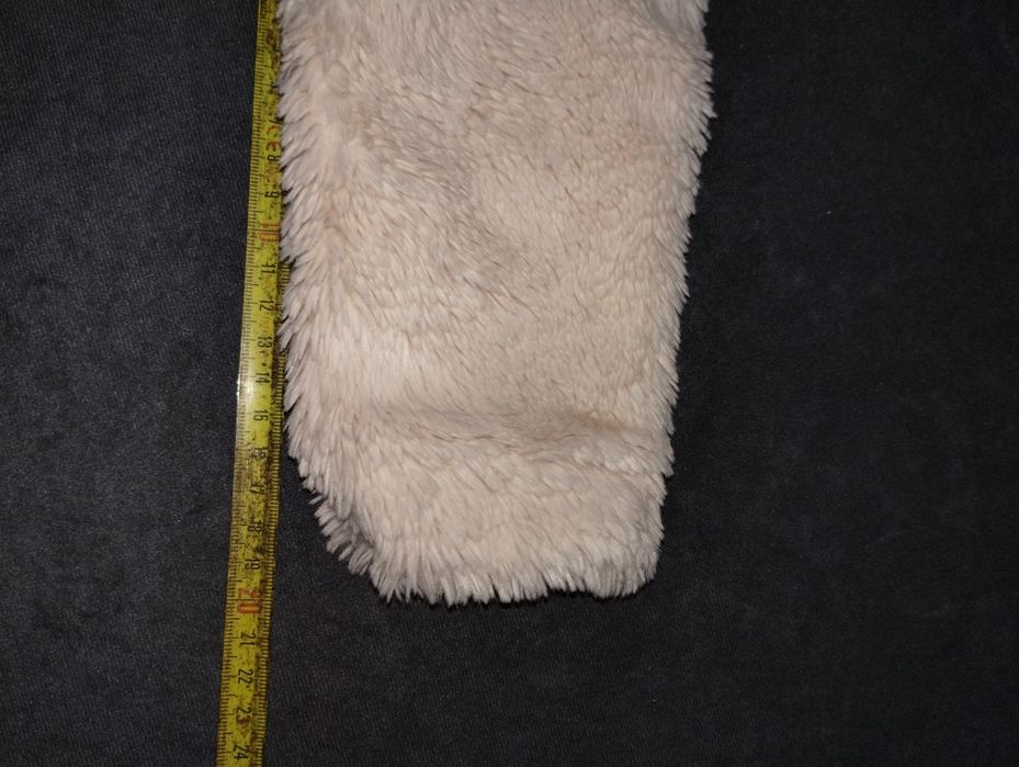 Kurteczka płaszczyk kożuszek dla dziewczynki 12-18 miesięcy Rozmiar 86