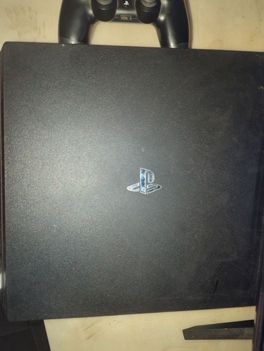 Vendo PlayStation 4 Pro,Ler Descrição !