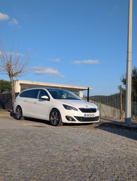 Peugeot 308 SW Feline