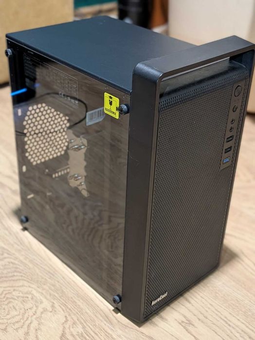 Komputer 3,50GHz, karta graf. NVIDIA GeForce GT 1030 (2GB)