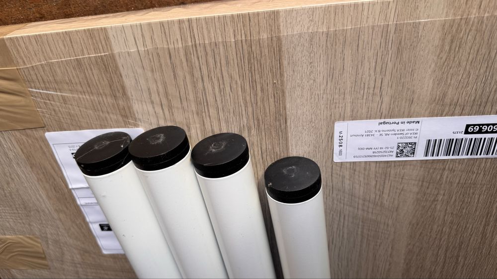 Mesa ikea estado novo