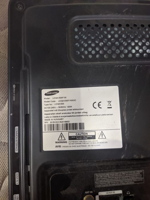 TV LCD Samsung Avariada